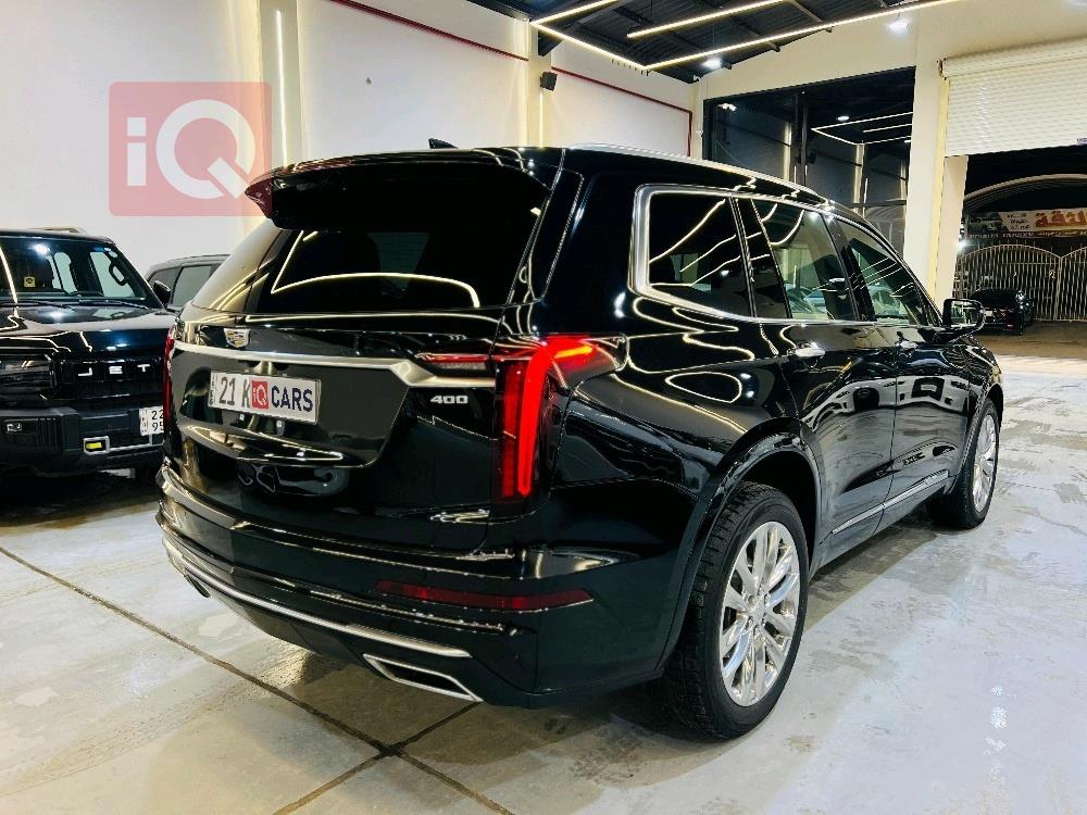 كاديلاك XT6